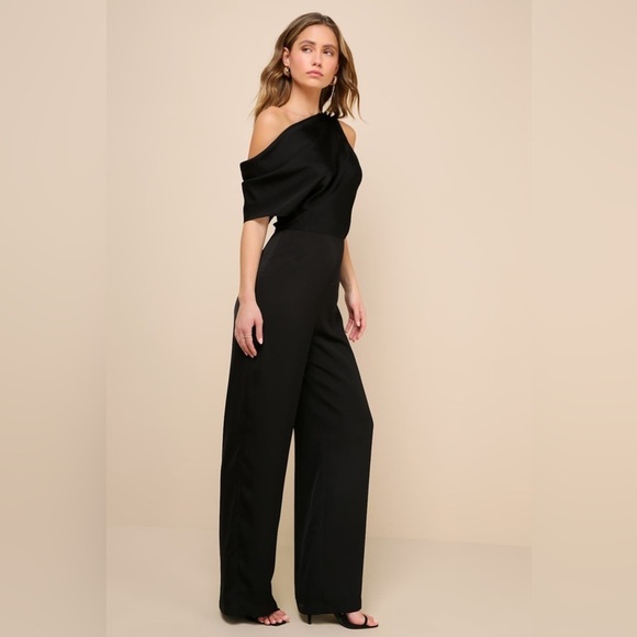 NWOT Lulus Babe Energy Black Satin One-Shoulder Wide-Leg Jumpsuit - Picture 4 of 10